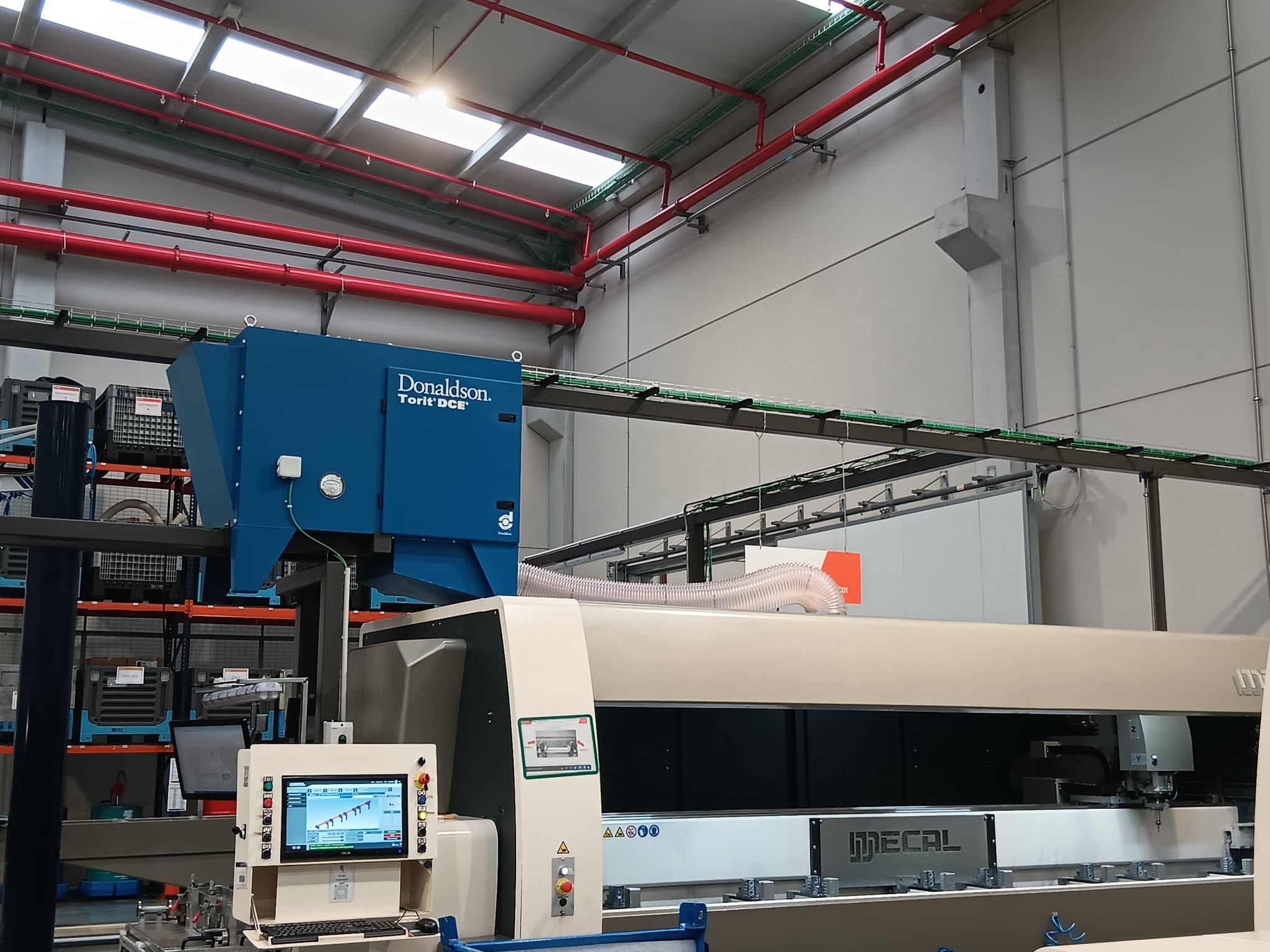 Sistema de captación neblinas en centros de mecanizado 